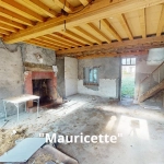 Maison en pierres à rénover à Saint Denis de Méré - 70 m² avec jardin