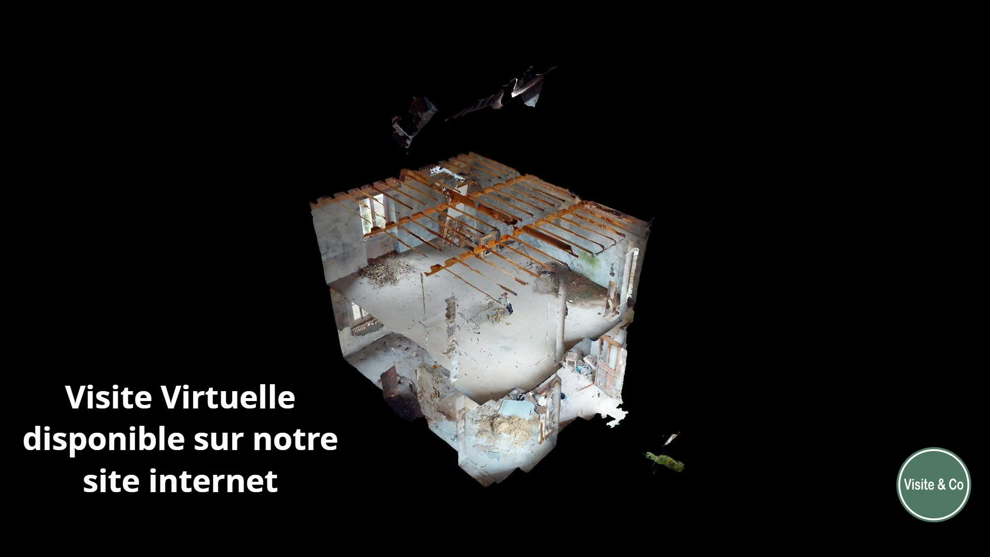 Maison en pierres à rénover à Saint Denis de Méré - 70 m² avec jardin 