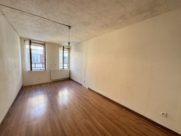 Charmante maison mitoyenne à vendre à Soissons - 90 m² avec jardin
