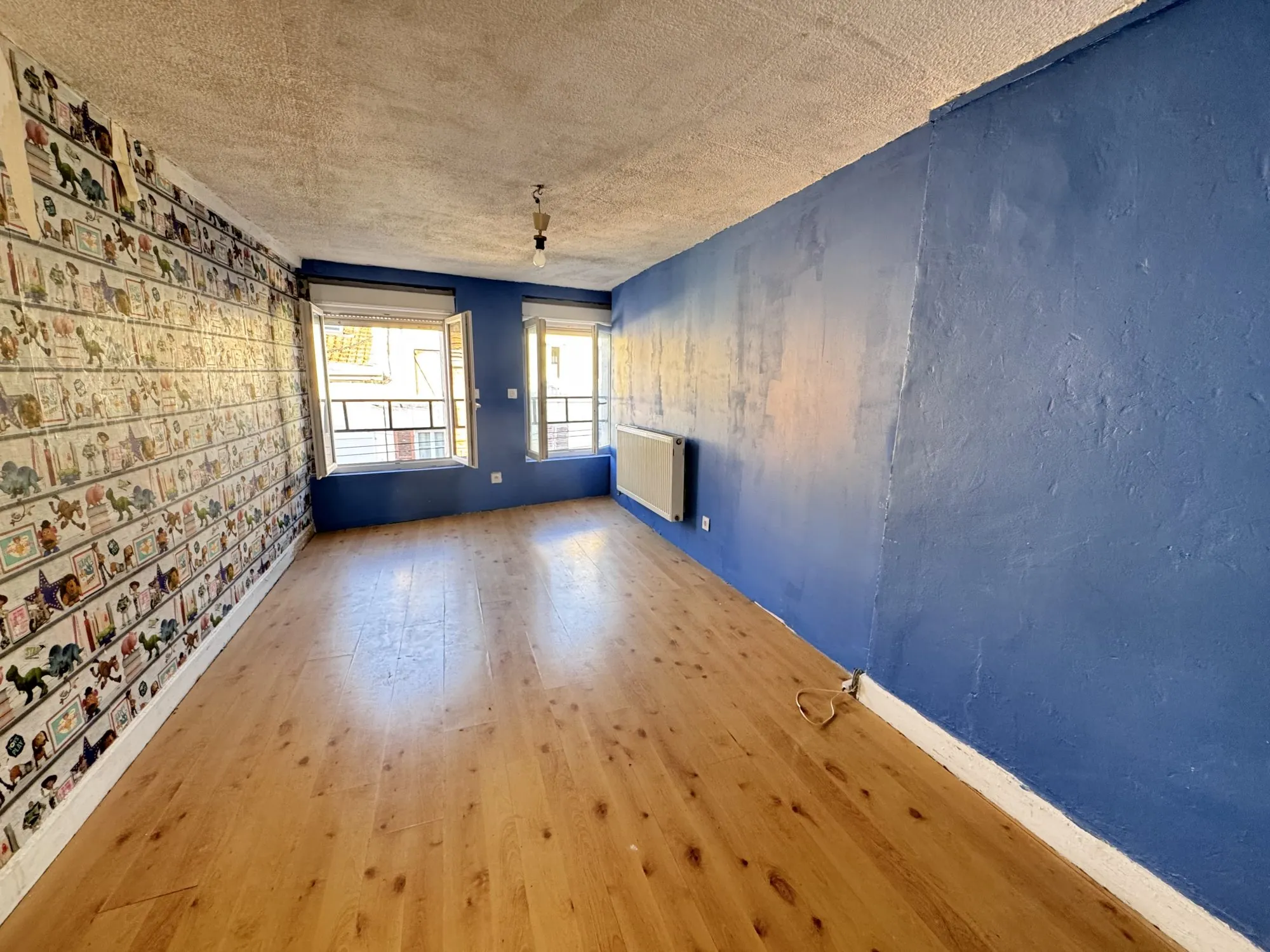 Charmante maison mitoyenne à vendre à Soissons - 90 m² avec jardin 