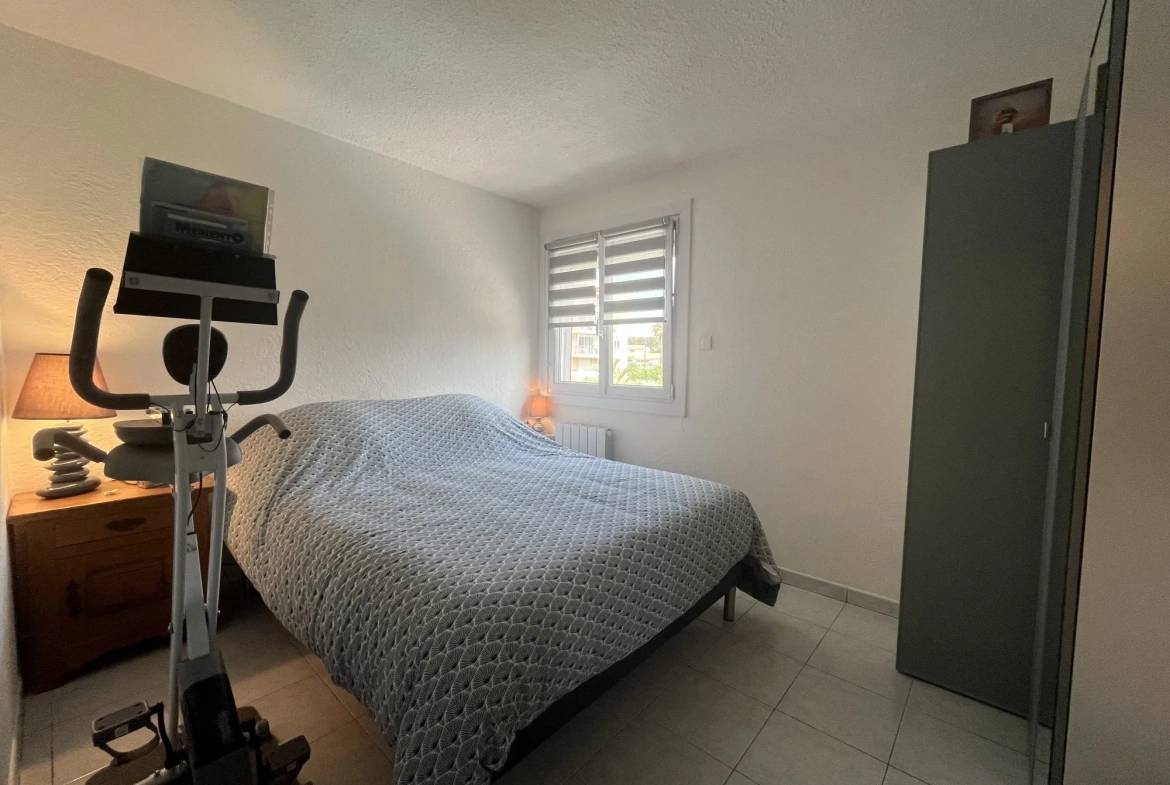Appartement T3 lumineux de 60 m² avec terrasse, parking et cave à Fréjus 