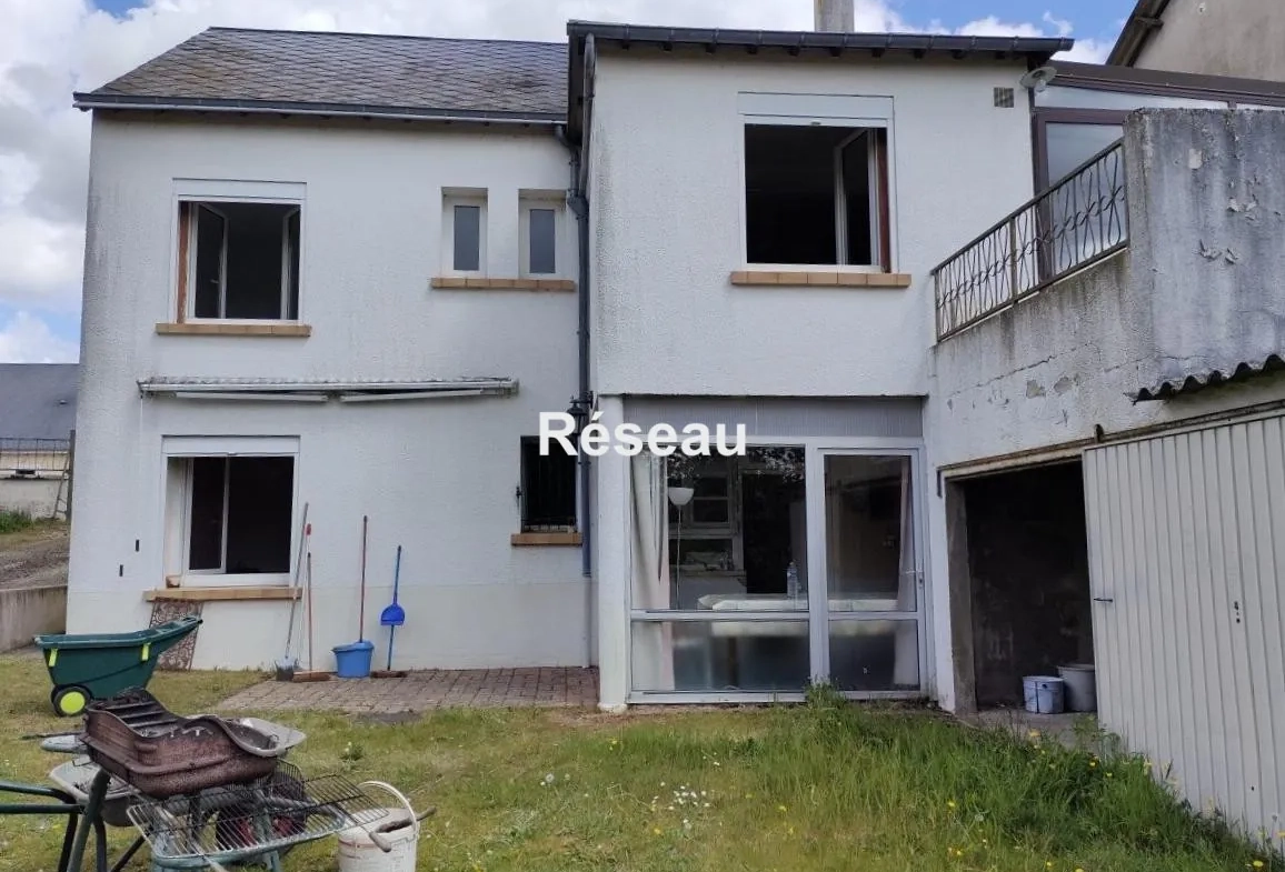 Maison individuelle avec grand terrain, dépendances et studio à Cloyes-les-Trois-Rivières 