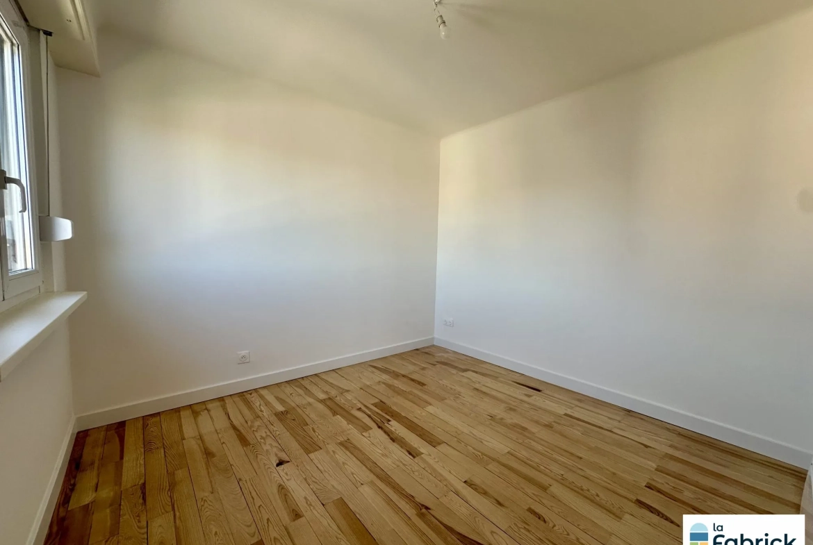 Appartement 3 pièces rénové à Lingolsheim, 68 m² avec balcon et cave 