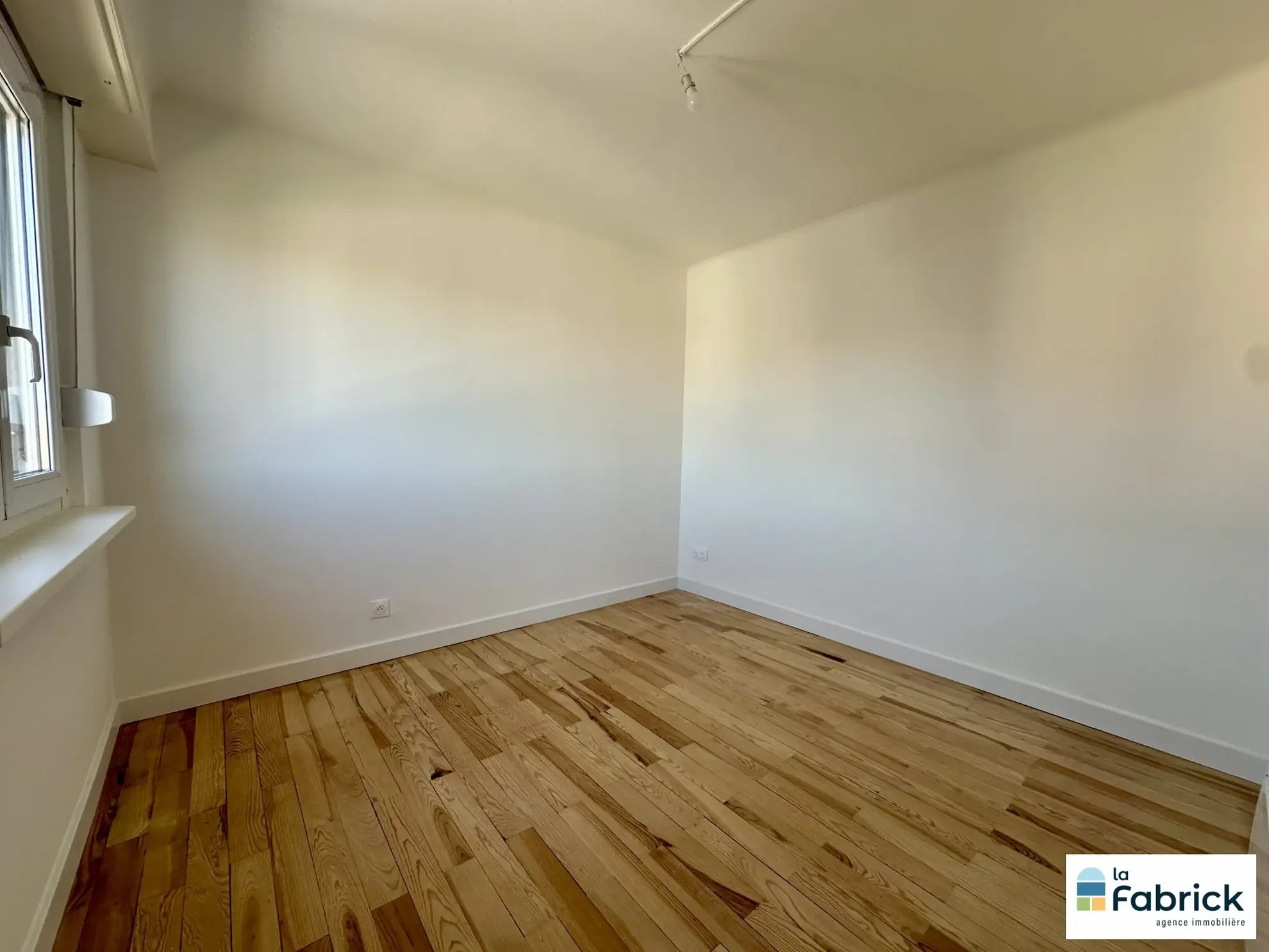 Appartement 3 pièces rénové à Lingolsheim, 68 m² avec balcon et cave 