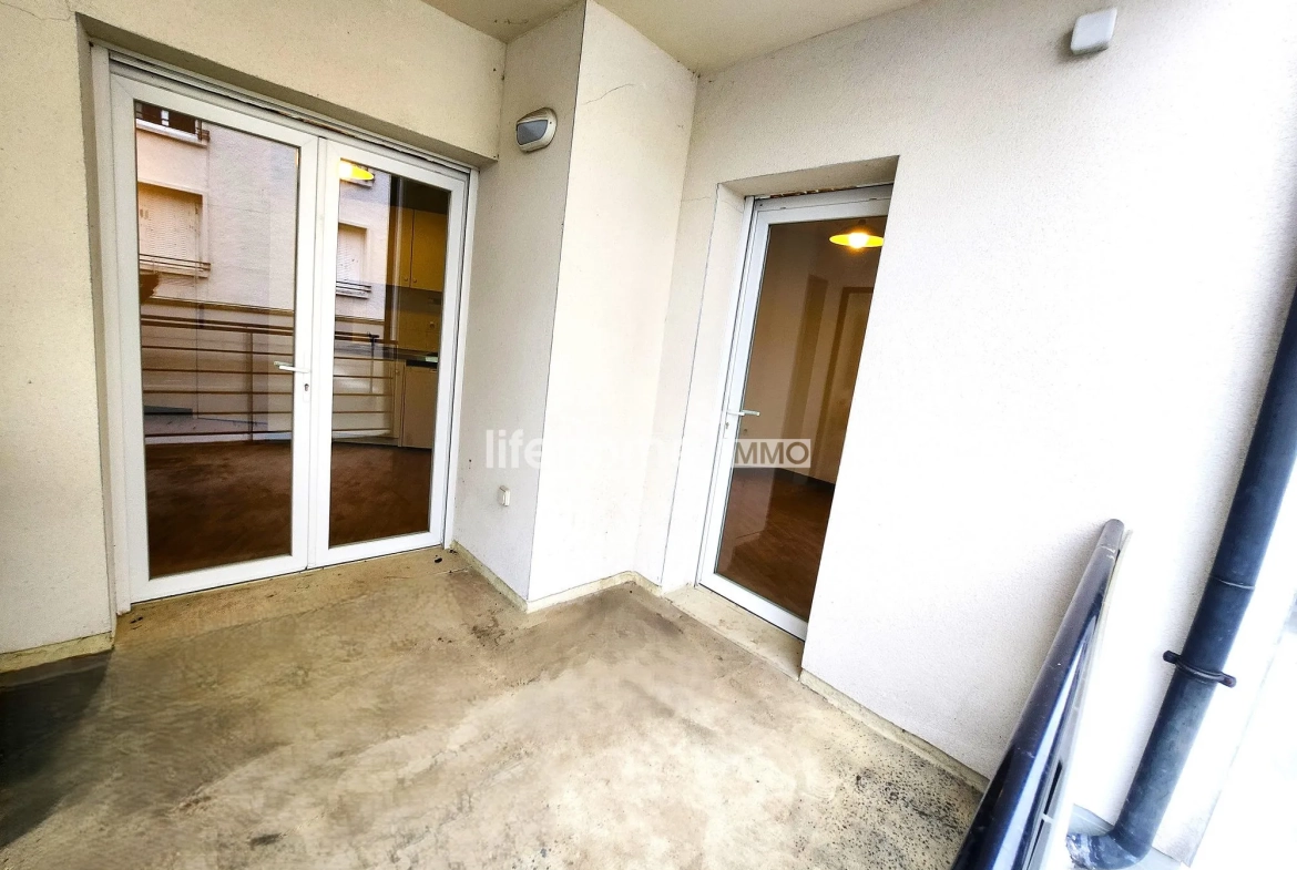 Appartement T1 en centre de Limoges avec parking et balcon 