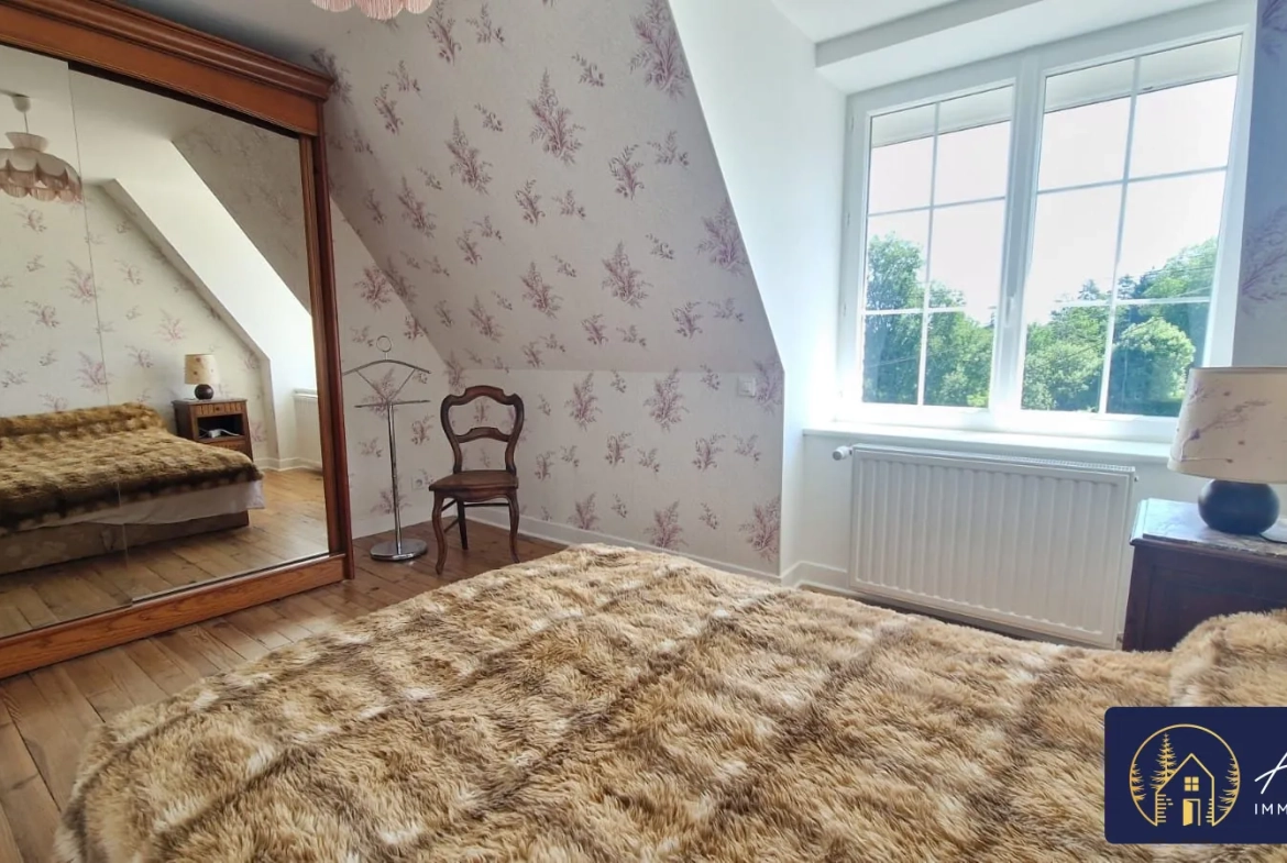 Maison de campagne avec dépendance et jardin à Bassignac 