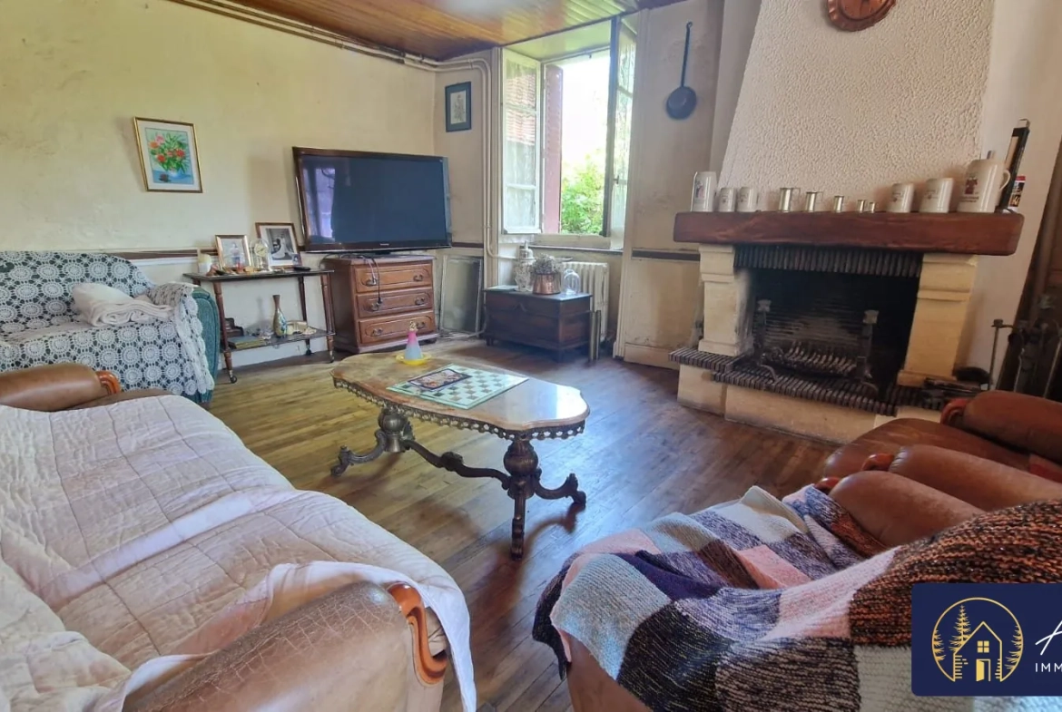 Maison 6 pièces BASSIGNAC Maison de campagne avec dépendance et jardin à Bassignac 