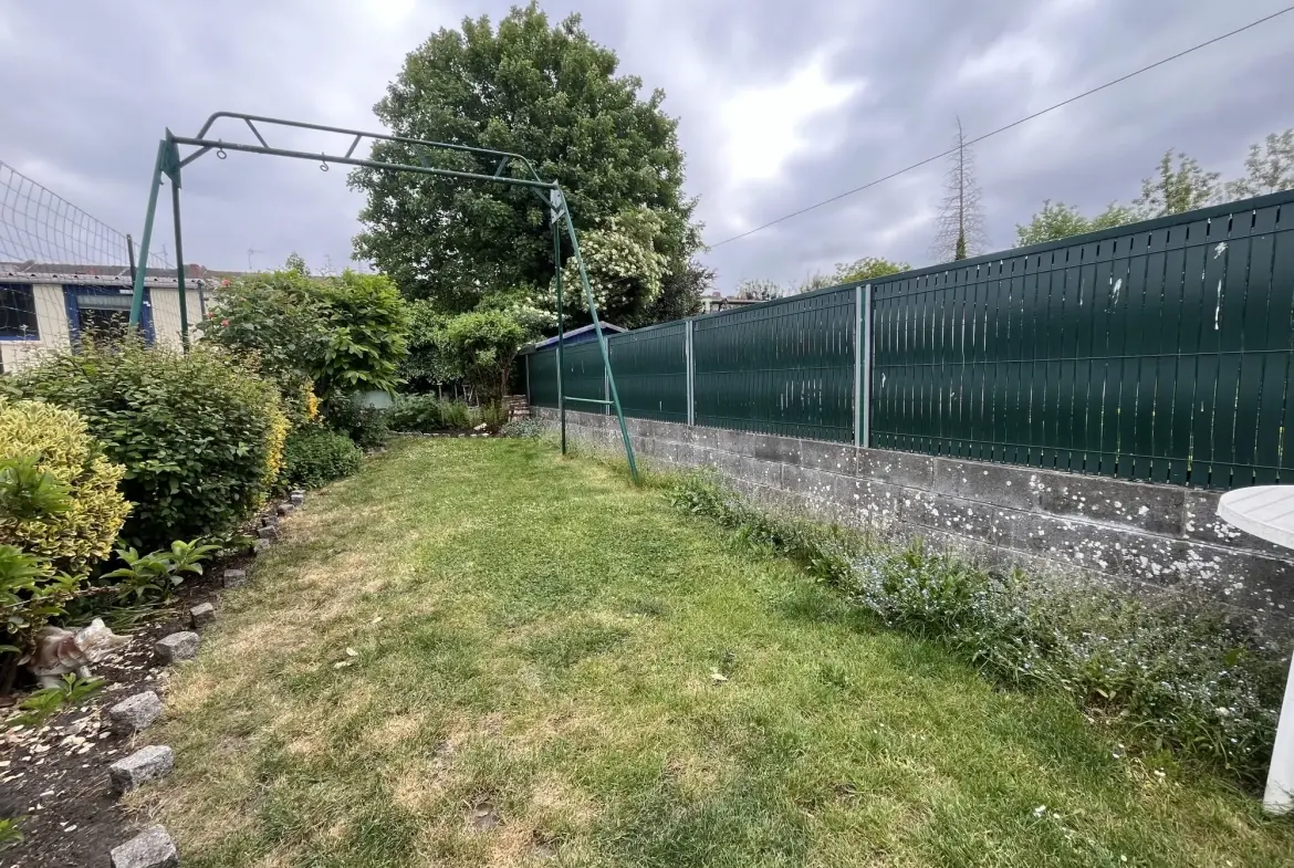 Maison ancienne avec jardin à Lomme – 4 chambres, à rénover, idéal premier achat 
