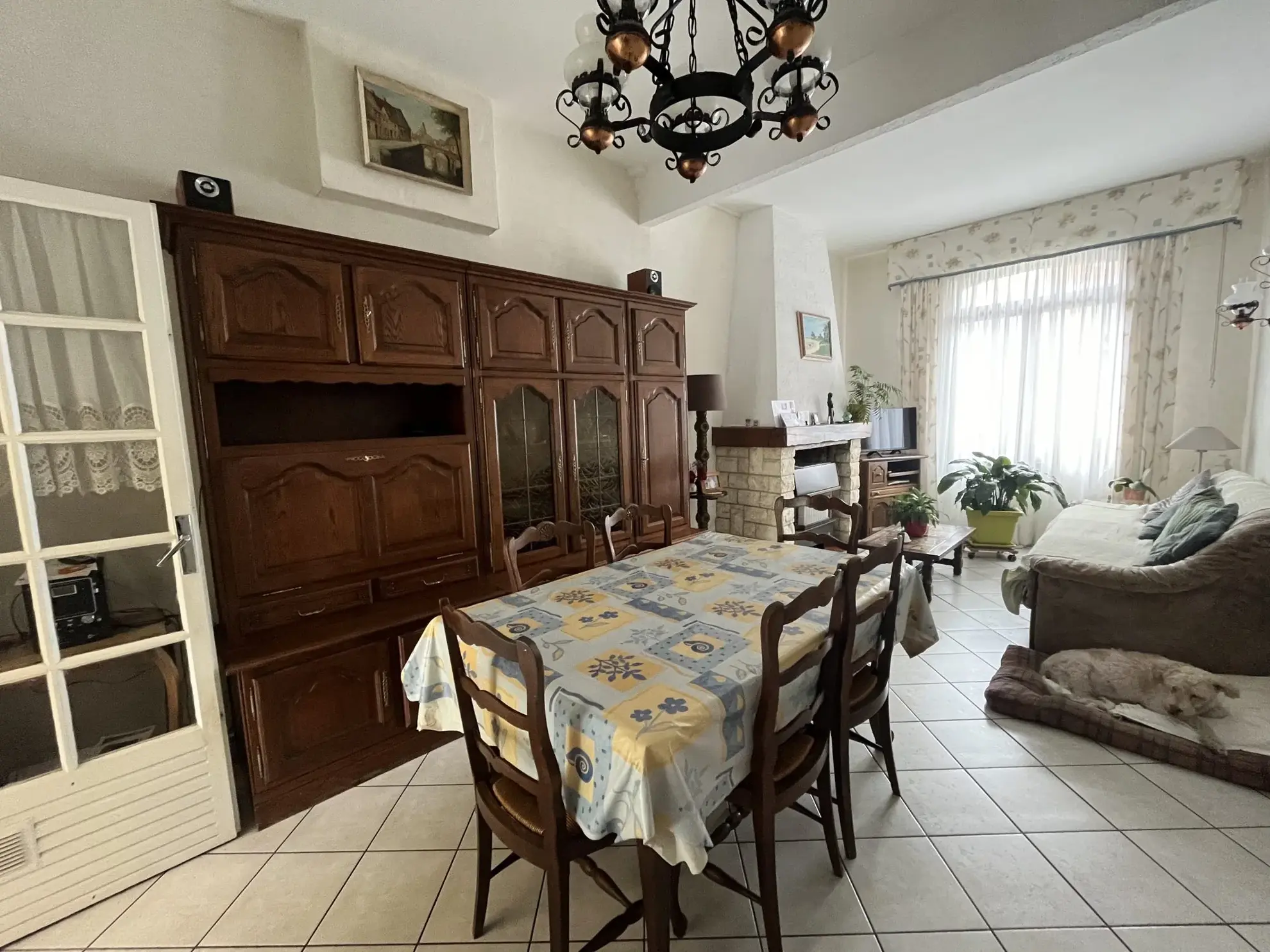 Maison ancienne avec jardin à Lomme – 4 chambres, à rénover, idéal premier achat 