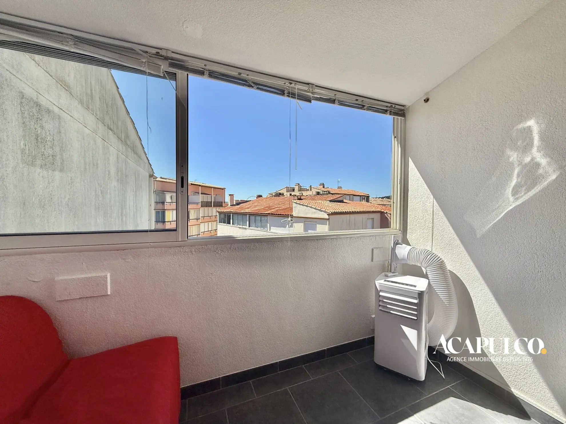 Studio à Cap d'Agde à 350m de la plage, dernier étage, rénové 