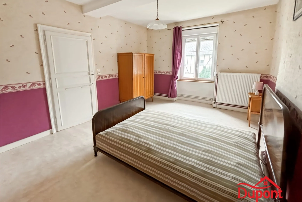 Splendide maison bourgeoise de 195 m² à Maubert-Fontaine avec potentiel exceptionnel 