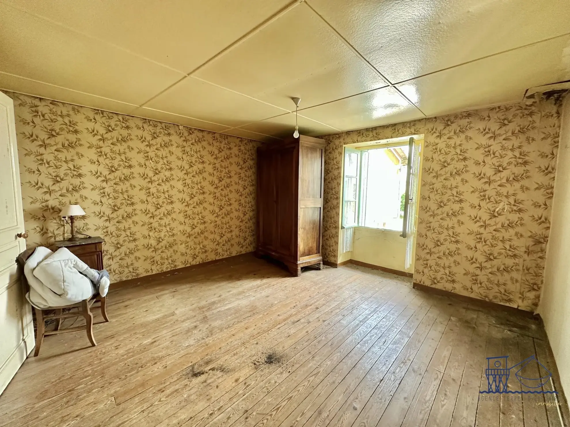 Maison à rénover de 66 m² à Saint-Fort-sur-Gironde avec jardin 