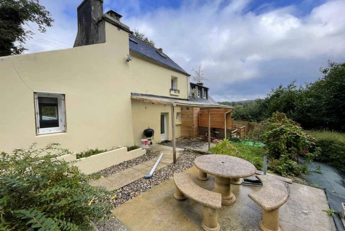 Maison rénovée avec terrasse et jardin à Plouigneau - Idéal premier achat ou investissement 