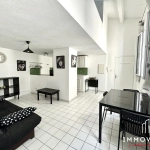 Appartement duplex de 51 m² au centre de Montpellier, entièrement équipé et proche de la place de la Comédie