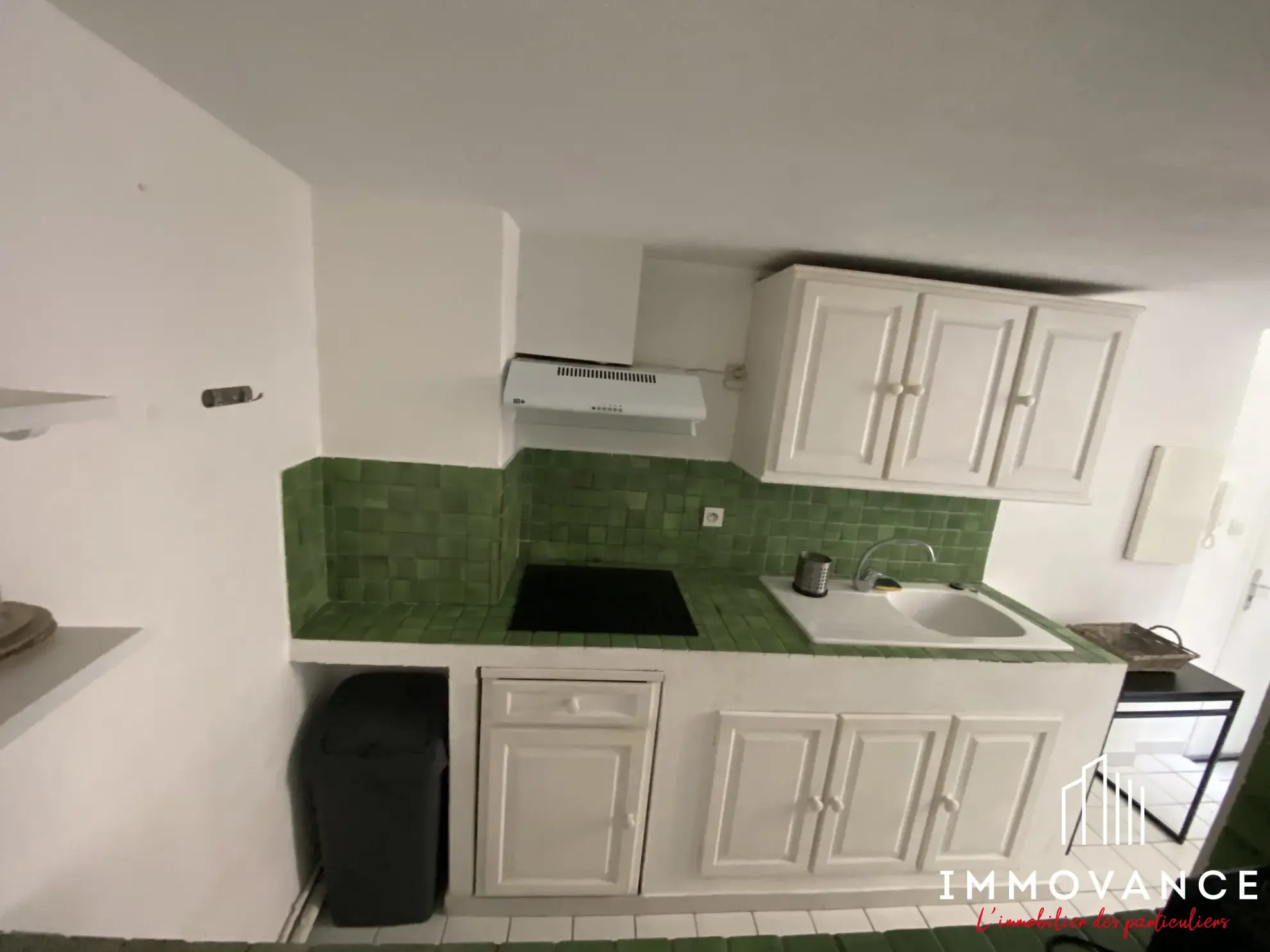 Appartement duplex de 51 m² au centre de Montpellier, entièrement équipé et proche de la place de la Comédie 
