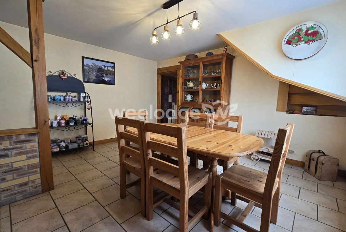 Maison ancienne à vendre à Bailleau-le-Pin avec jardin et potentiel de rénovation 