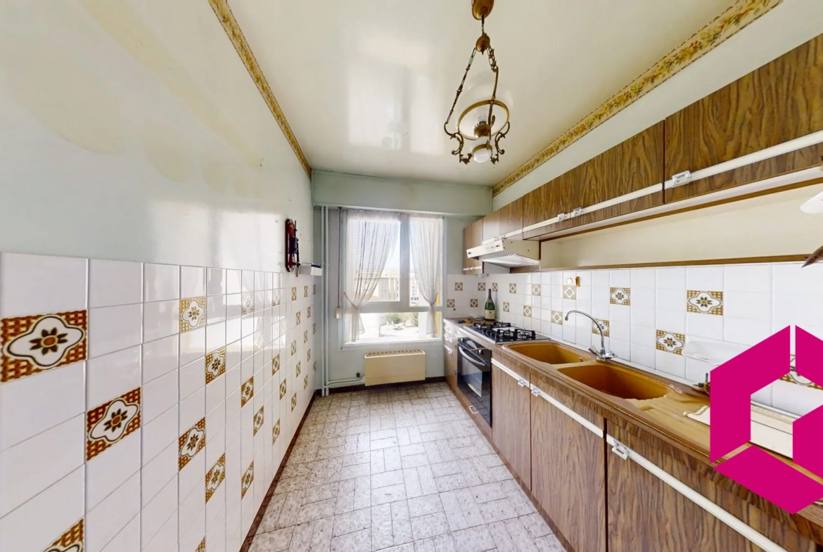 Appartement T3 lumineux de 63 m² à Bellevue avec stationnement à Saint-Étienne 