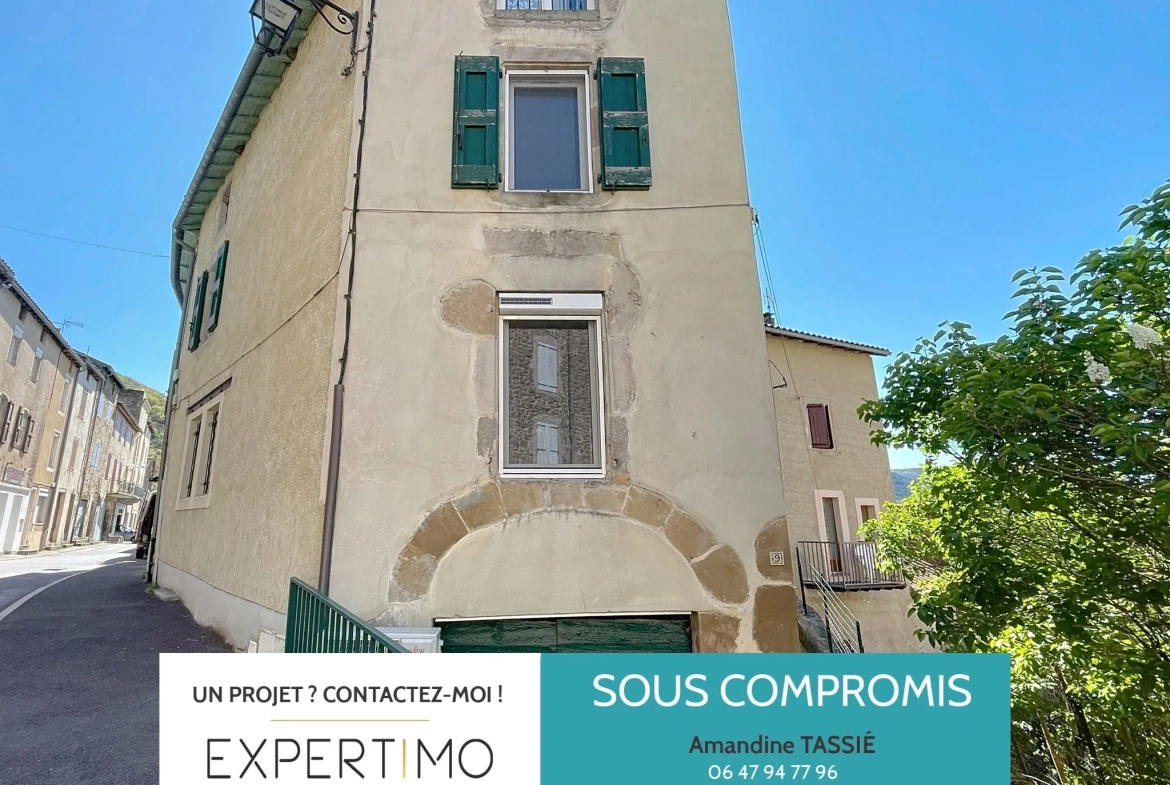 Appartement duplex de 78,94 m² à Saint-Rome-de-Tarn – Charme et authenticité 