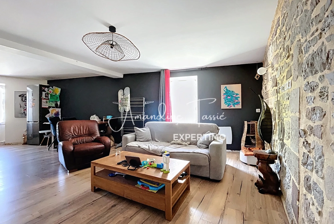 Appartement duplex de 78,94 m² à Saint-Rome-de-Tarn – Charme et authenticité 