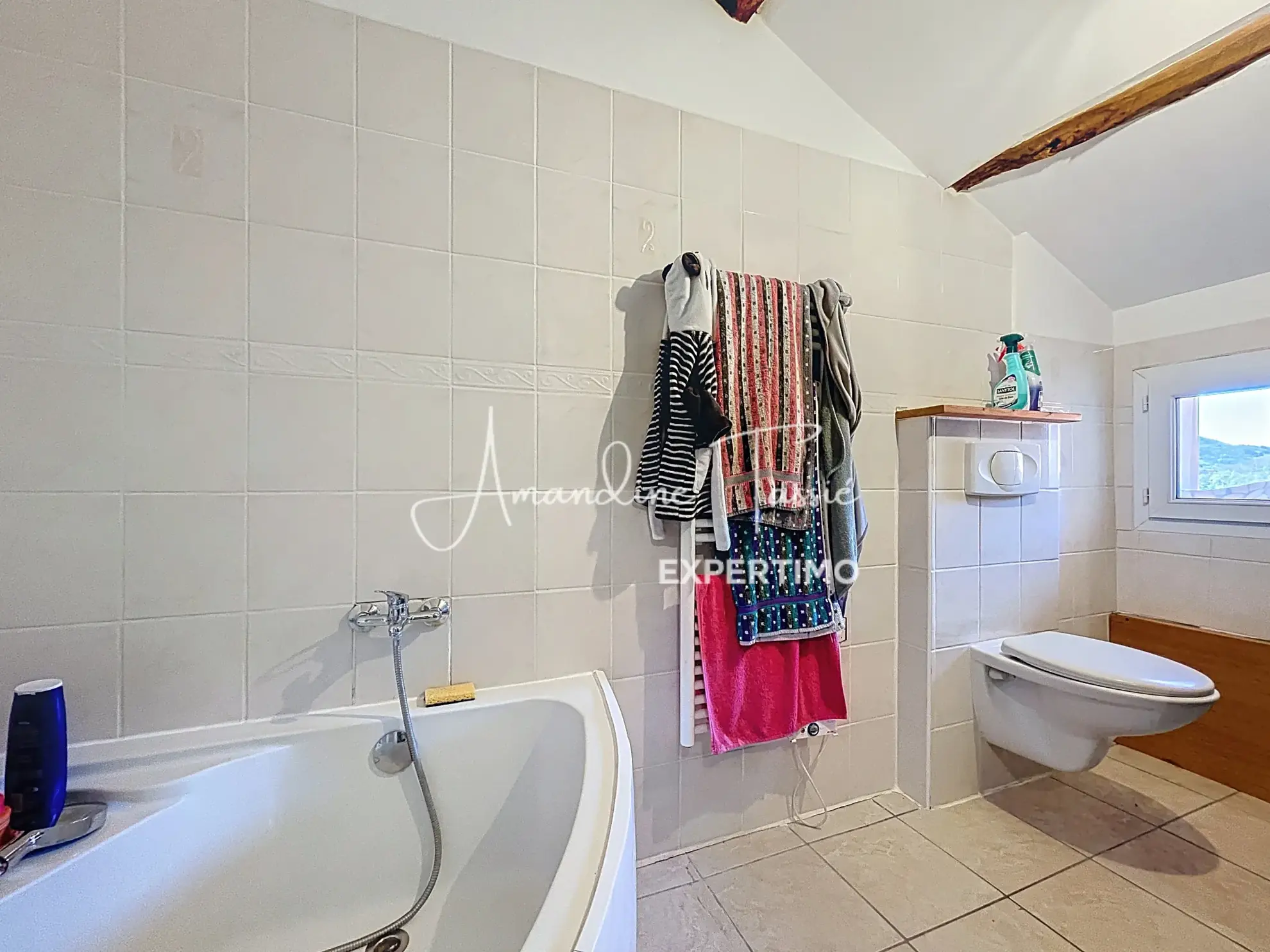 Appartement duplex de 78,94 m² à Saint-Rome-de-Tarn – Charme et authenticité 