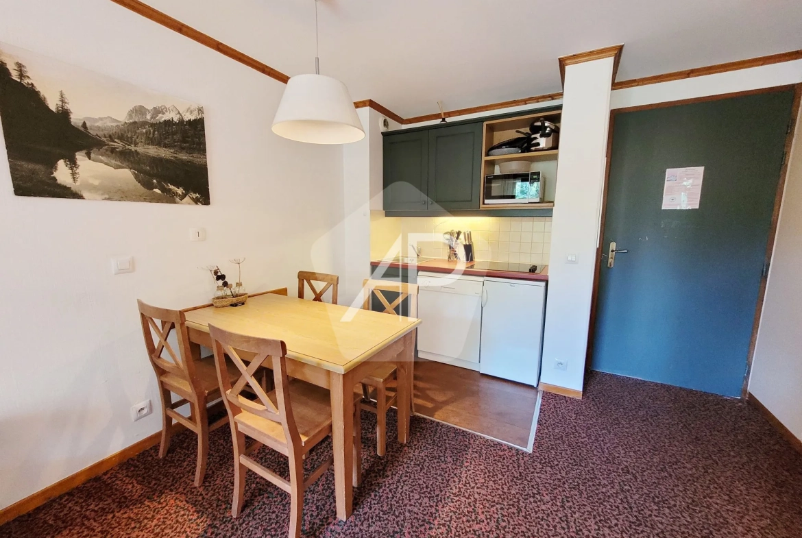 Appartement 2 pièces avec balcon à Serre-Chevalier 1400, proche des pistes 