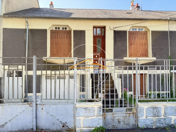 Maison à rénover dans le quartier Pasteur à Angers avec jardin et sous-sol