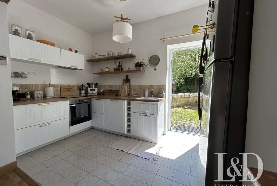 Cuisine Maison familiale à vendre à Vierzy, 150 m², calme et proche Paris 