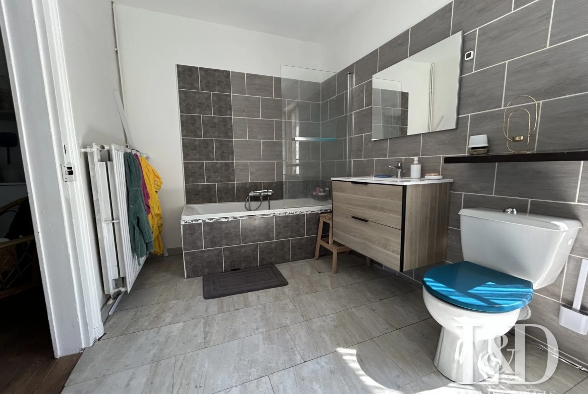 Salle de bains Maison familiale à vendre à Vierzy, 150 m², calme et proche Paris 