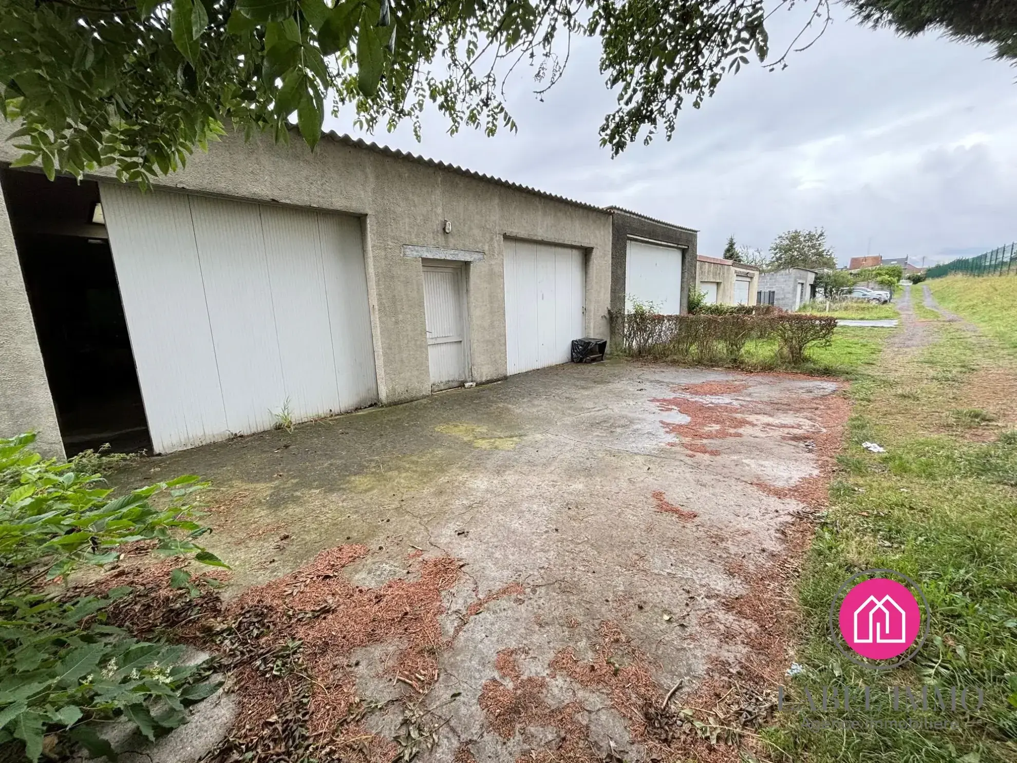 Maison individuelle semi plain pied à Marly avec garage et jardin 