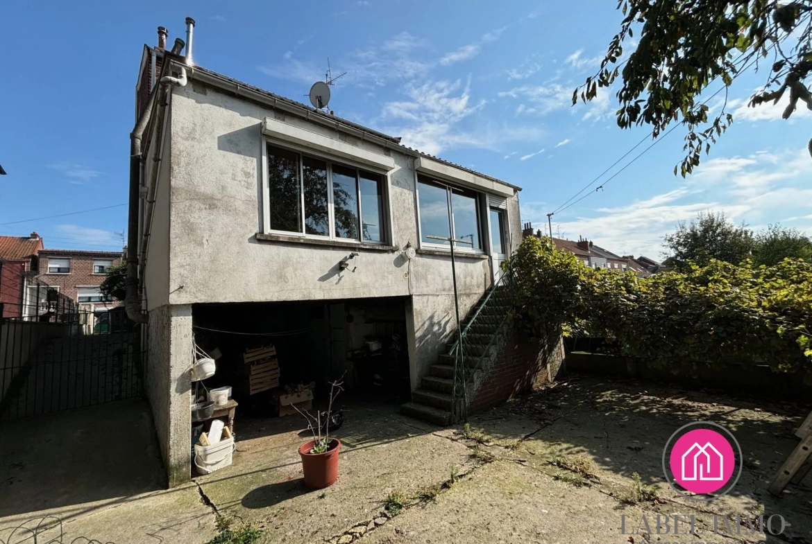 Maison individuelle semi plain pied à Marly avec garage et jardin 