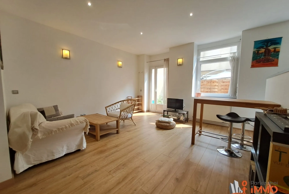 Appartement avec terrasse de 71 m² au cœur de Saint-Étienne 