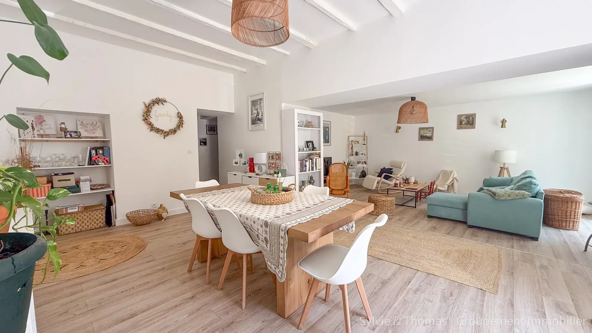 Appartement de plain-pied lumineux à Caderousse, proximité commerces et tranquillité 