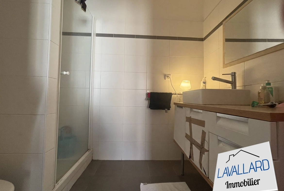 Maison amiénoise de 44 m² avec terrasse, 2 chambres, idéale investisseur 