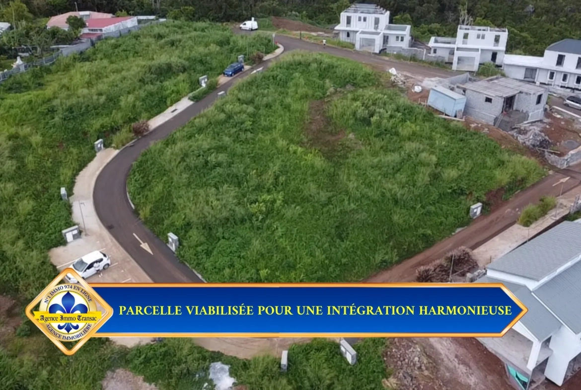 Terrain constructible viabilisé de 473 m² à La Montagne Saint Denis 