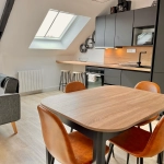 Appartement rénové et meublé à vendre dans le centre de Cancale, Port de la Houle