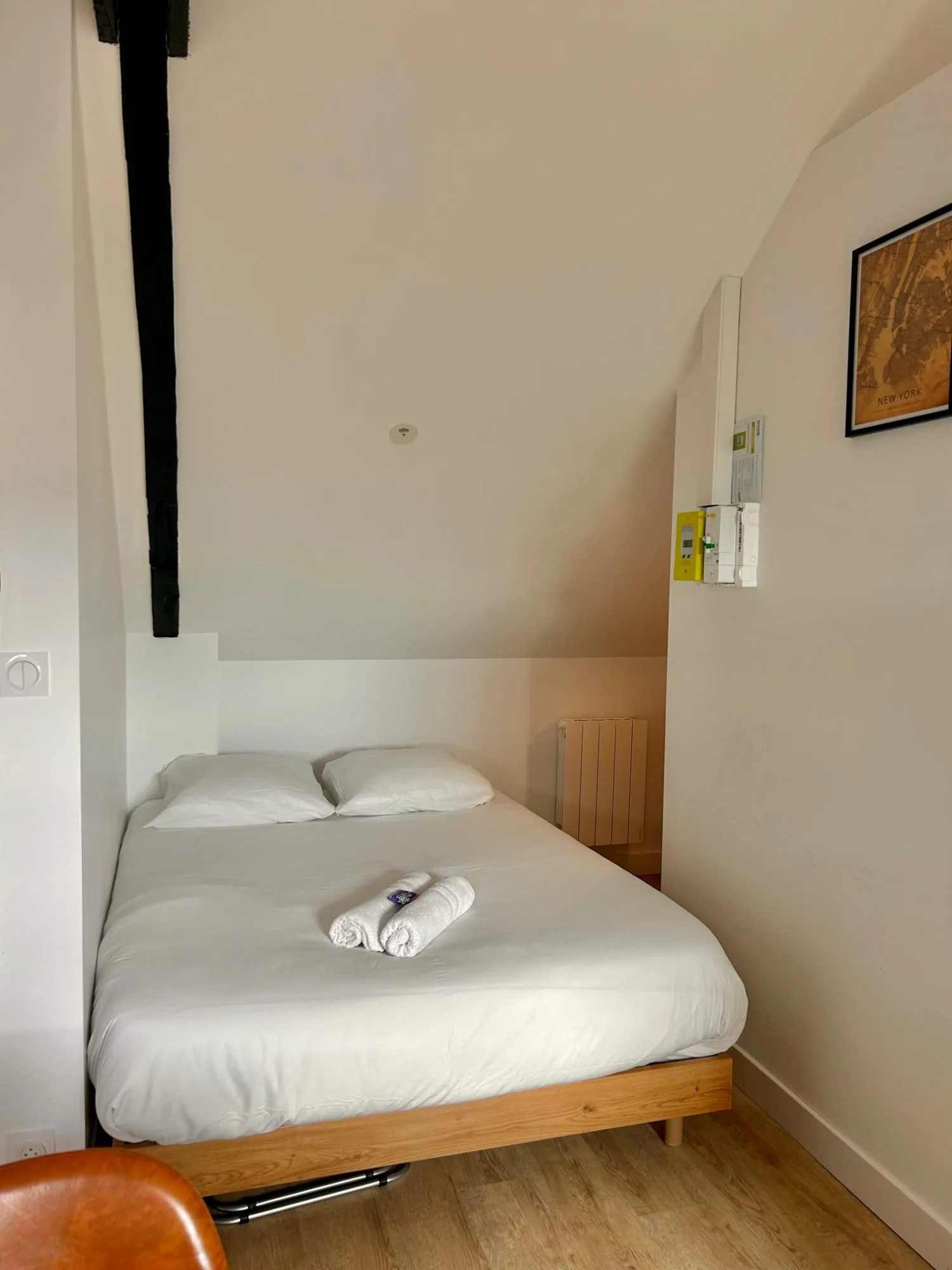 Appartement rénové et meublé à vendre dans le centre de Cancale, Port de la Houle 