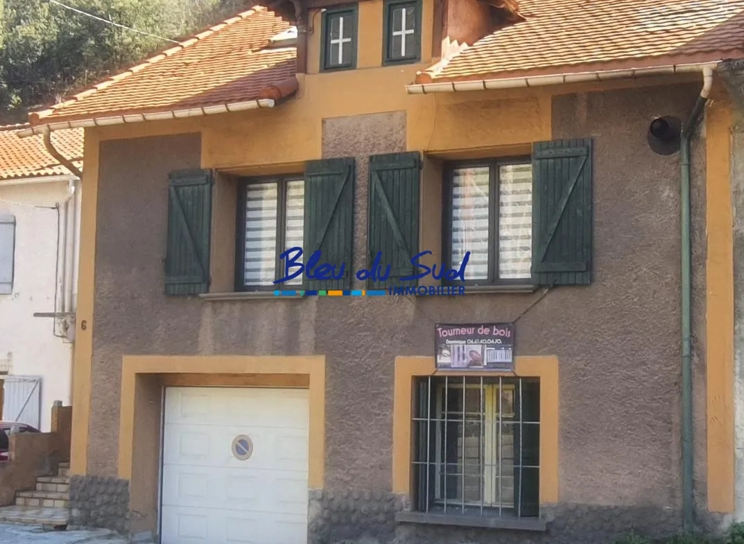 Belle maison de 91 m² avec garage, terrasses et jardin à Villefranche-de-Conflent 