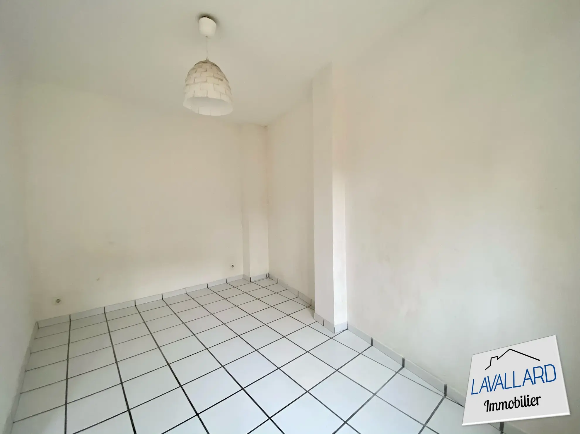Appartement T2 avec cour privative à Amiens - Centre-ville 
