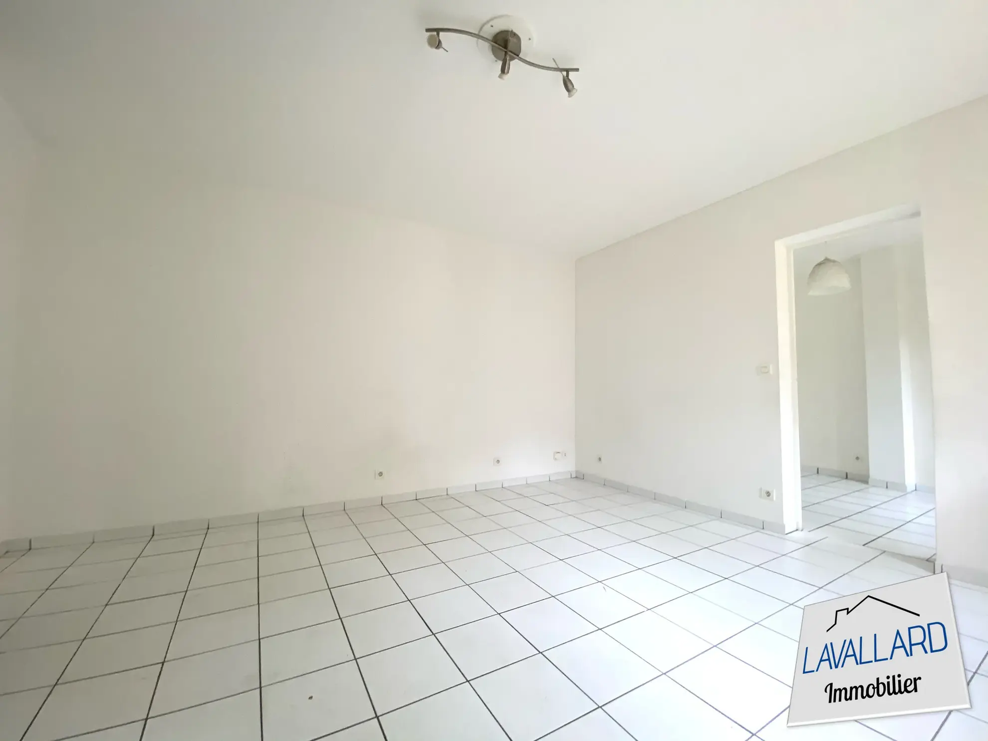 Appartement T2 avec cour privative à Amiens - Centre-ville 