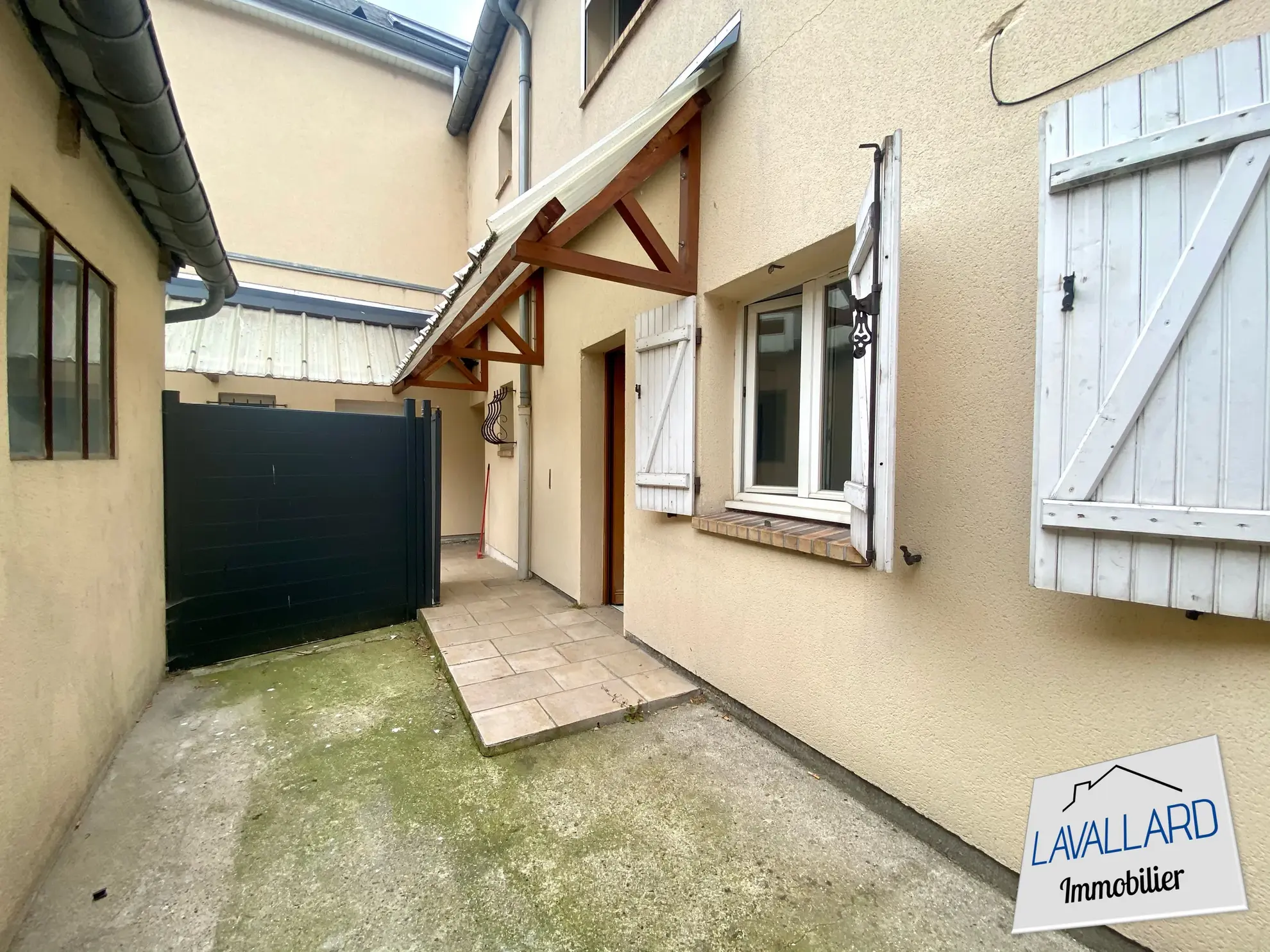 Appartement T2 avec cour privative à Amiens - Centre-ville 
