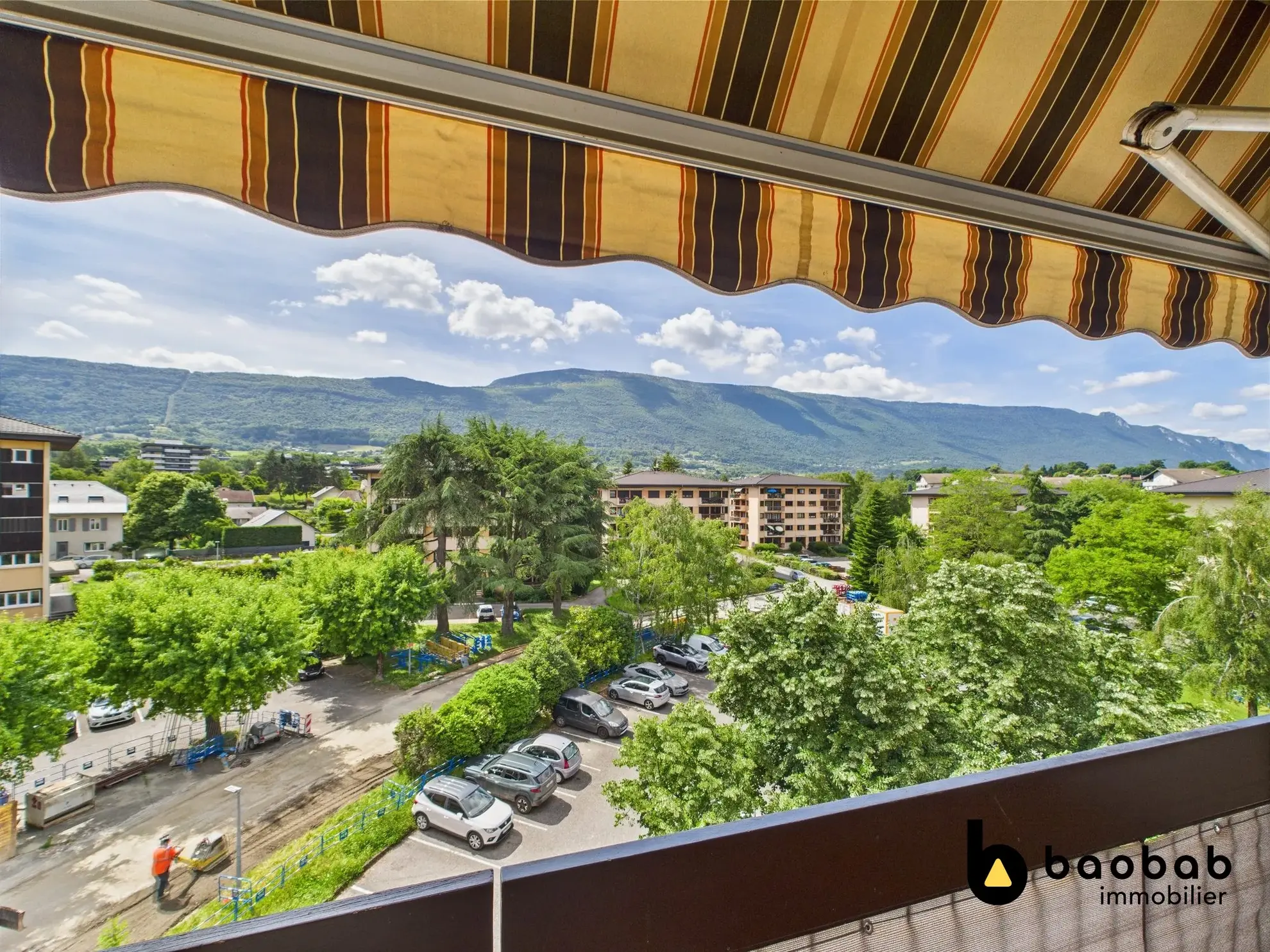 Appartement T3/4 à La Motte-Servolex avec balcon et cave, au centre-ville 