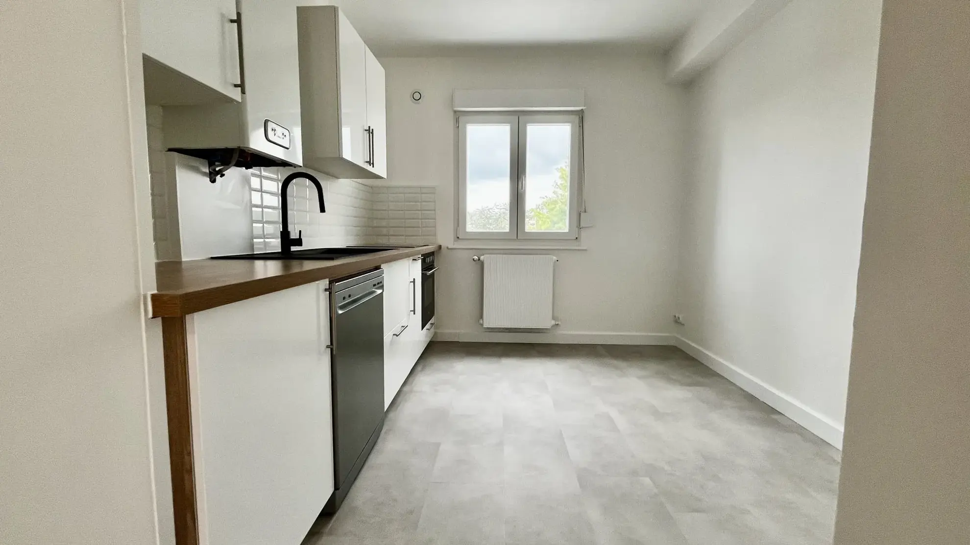 Bel appartement rénové de 70 m² à Nancy, proche campus et commodités 