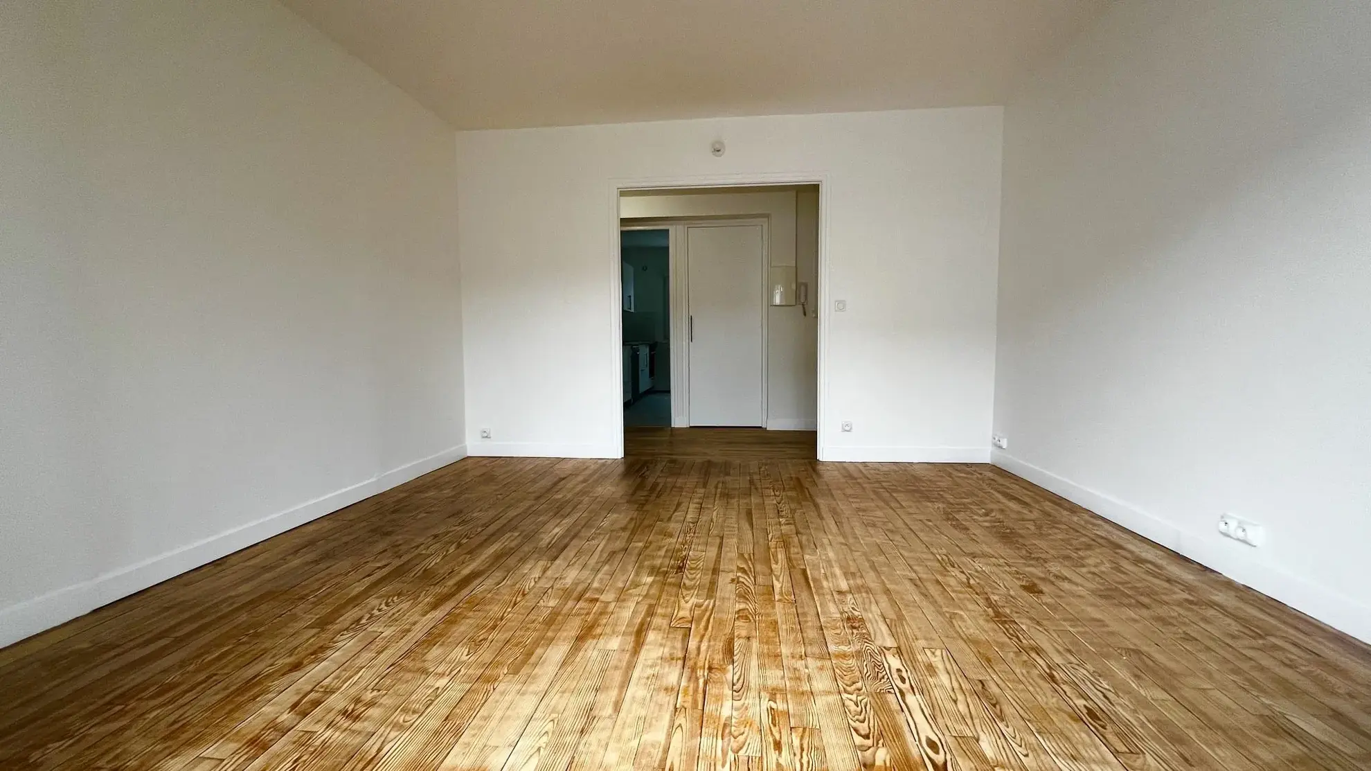Bel appartement rénové de 70 m² à Nancy, proche campus et commodités 