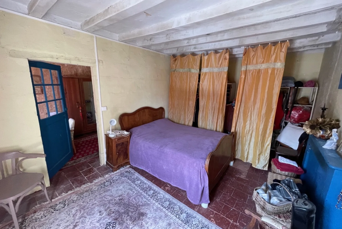 Maison de village à vendre à La Pellerine - 133 m² avec jardin et garage 