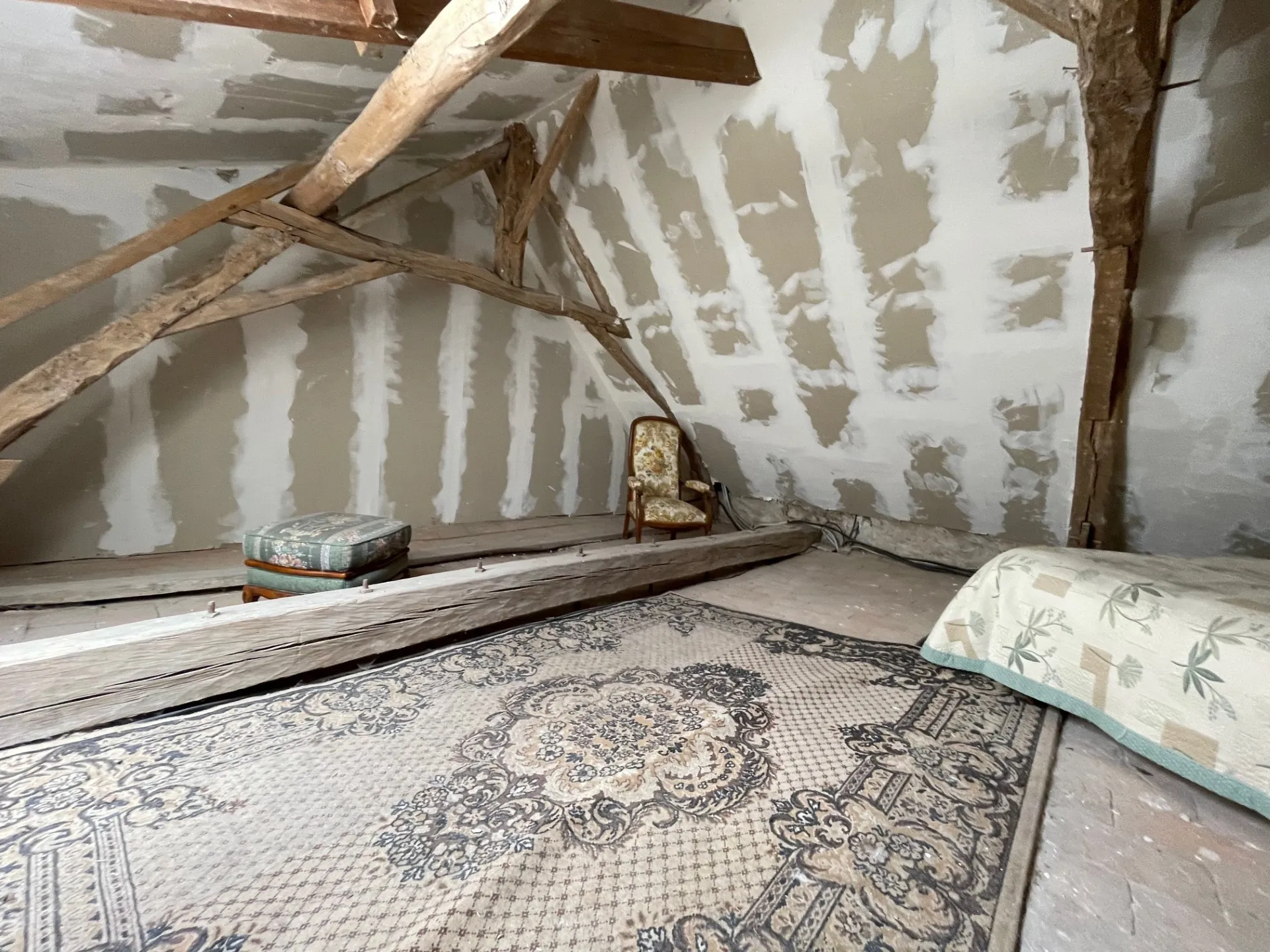 Maison de village à vendre à La Pellerine - 133 m² avec jardin et garage 