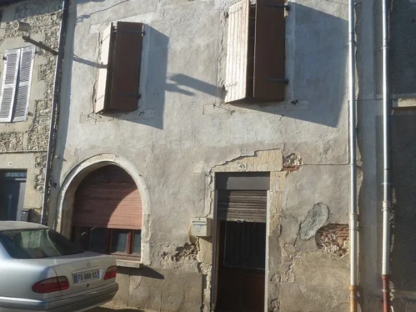 Maison de village en pierre rénovée à Puy-l'Évêque - 2 chambres, charme et autonomie