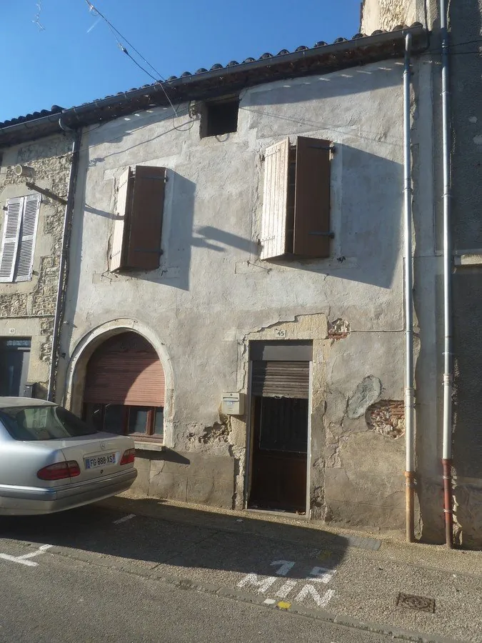 Maison de village en pierre rénovée à Puy-l'Évêque - 2 chambres, charme et autonomie 