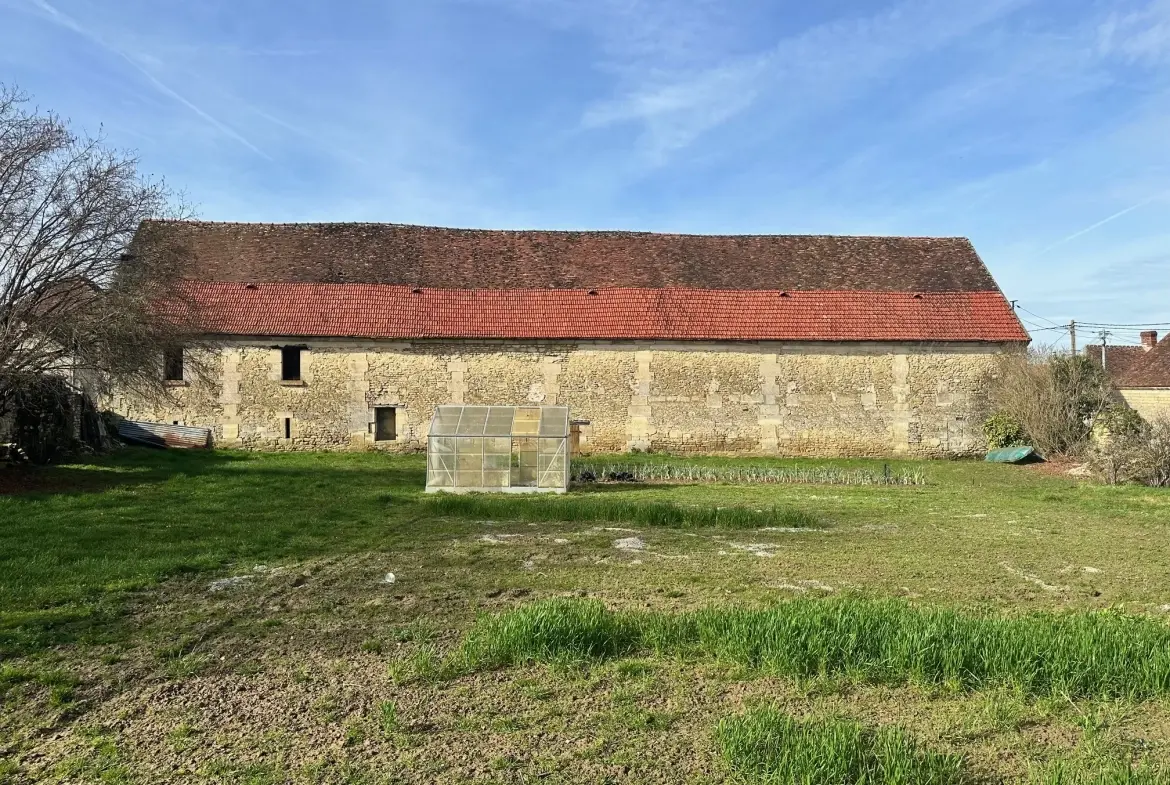 Grande grange de 303 m² avec terrain constructible à Ully St Georges 