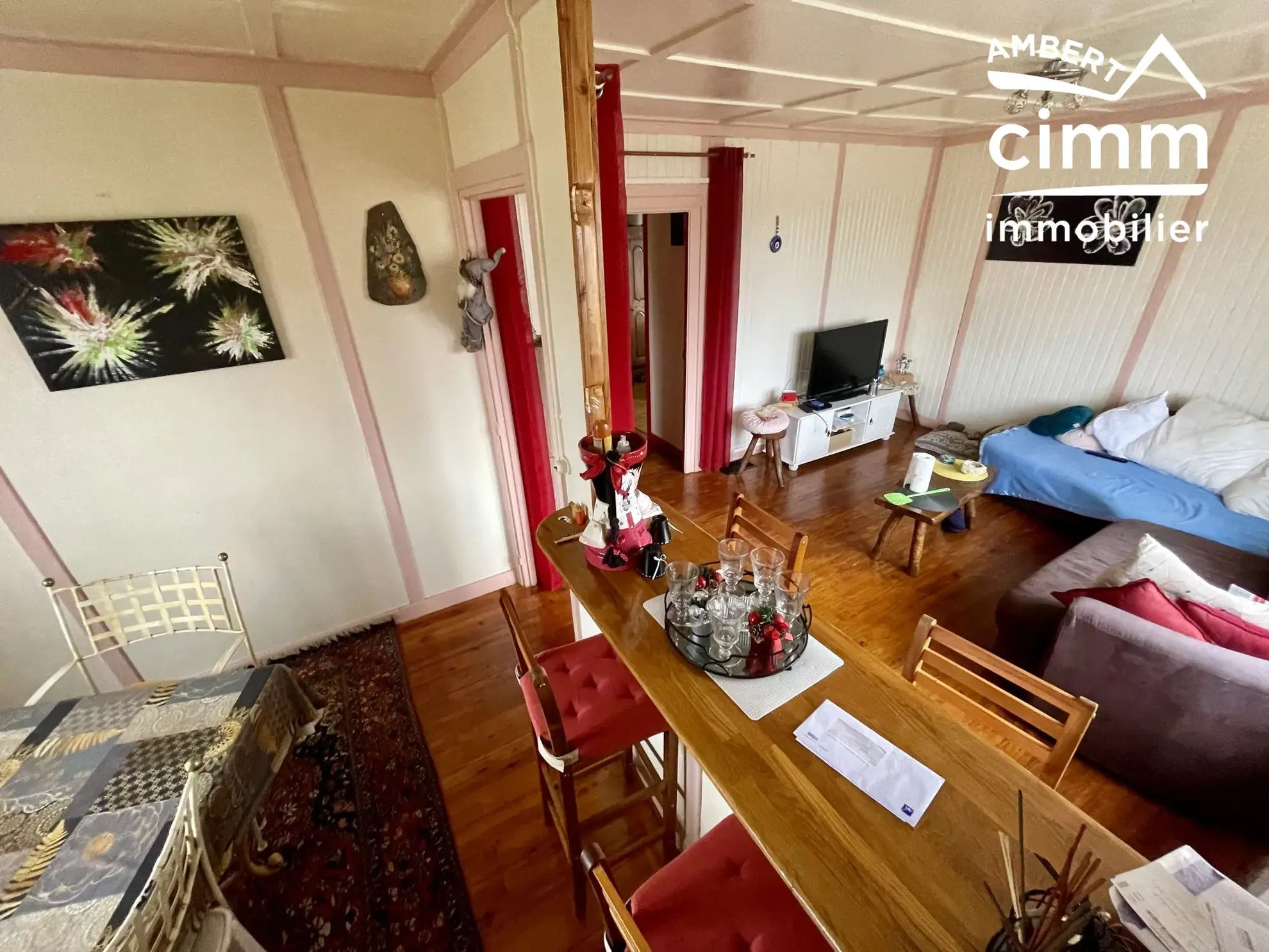 Charmant chalet à vendre à Marsac-en-Livradois avec terrain de 900 m² 