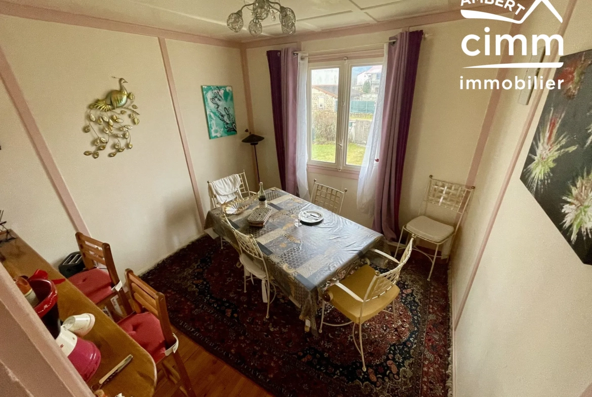 Charmant chalet à vendre à Marsac-en-Livradois avec terrain de 900 m² 